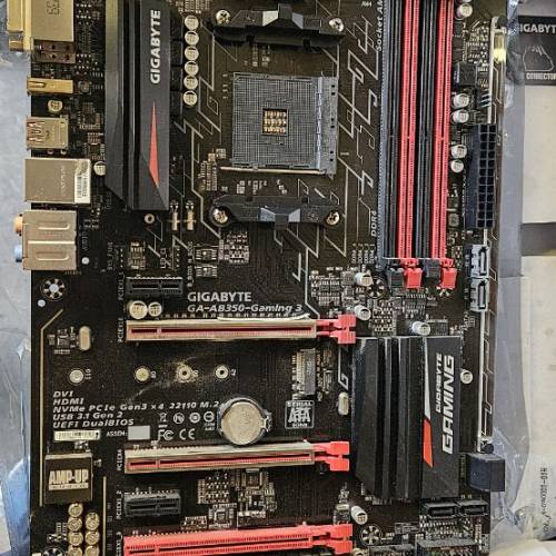 Gigabyte AB350 Gaming底板