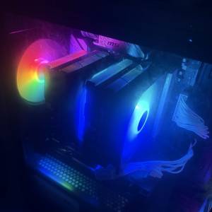 Ryzen 5 9600X 32G ram 電競主機