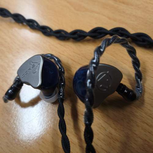 Aroma - Core (Flagship IEM)