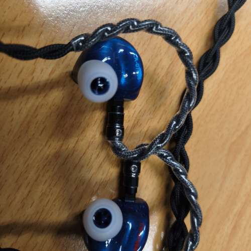 Aroma - Core (Flagship IEM)