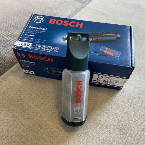 Bosch GO 3 + 25pcs common bits SET ,Torque Adjustment (7+1) , w/3 LED ring