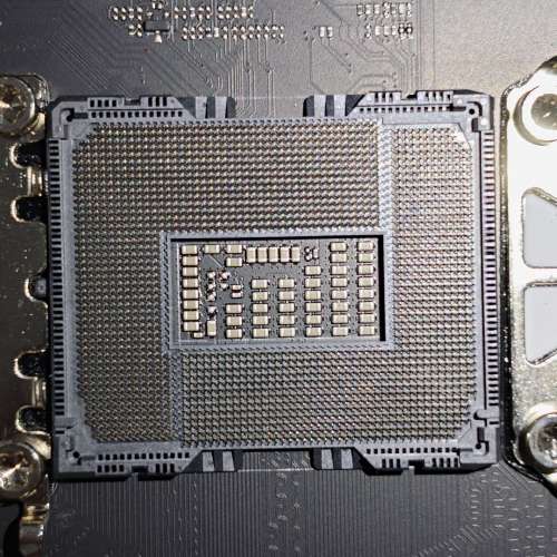 放售9成9新行貨華碩TUF B860 wifi ATX