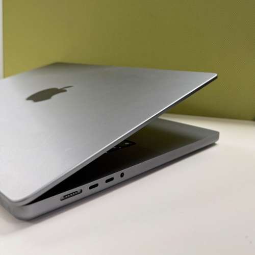 Macbook Pro 16" (2023) ,M2 Pro, 16+1TB SSD