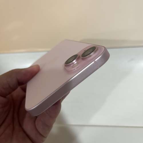 大機iPhone 15 plus 256gb,港行雙卡，完美冇花，冇修冇拆，所有原裝，所有功能正常！