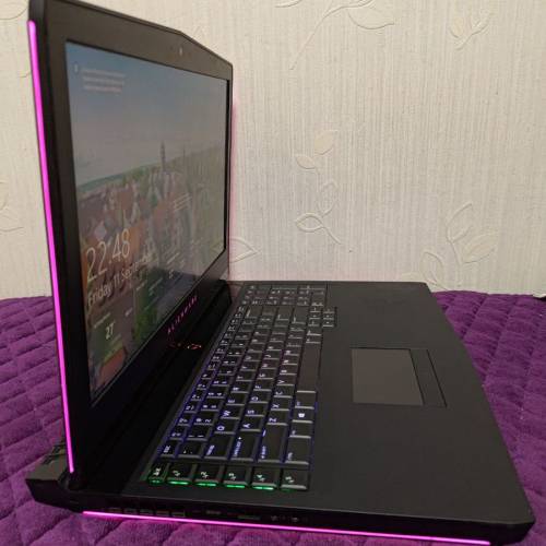 Alienware 17"大屏