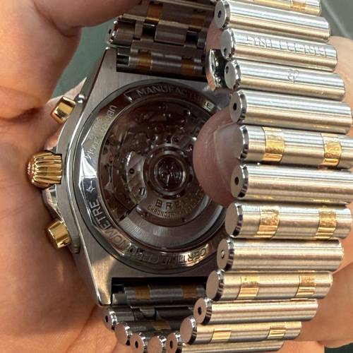 百年靈 Breitling Chronomat 42 間金藍盤 18K紅金/精鋼 UB0134 淨錶一隻 運作一切...