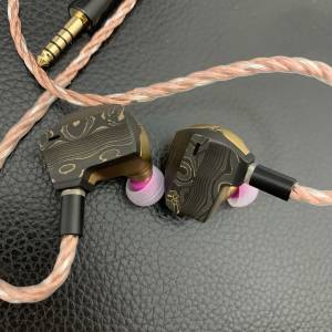 campfire chimera 入耳式耳機 金色
