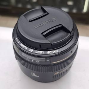 CANON EF 50MM F1.4 ULTRASONIC   CANON EF 50MM F1.8 II