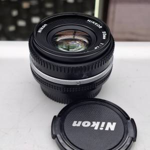 NIKON 50MM F1.8 AiS MOUNT LIKE NEW