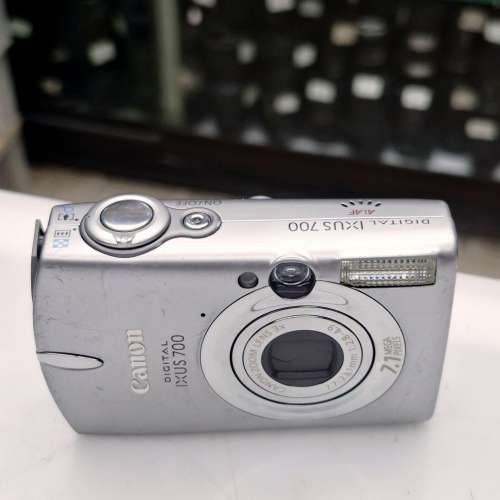 SONY CYBER SHOT DSC-T300 CCD 一义一電   CANON IXUS 700 CCD 一义一電