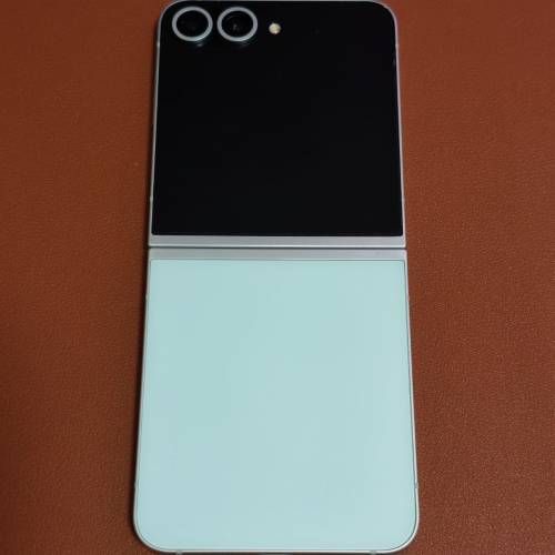 Samsung galaxy Z Flip 6 256GB（港行）