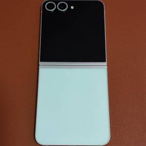 Samsung galaxy Z Flip 6 256GB（港行）