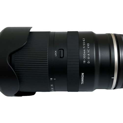 Tamron 18-300mm f/3.5-6.3 di iii-a vc vxd Nikon Z-mount