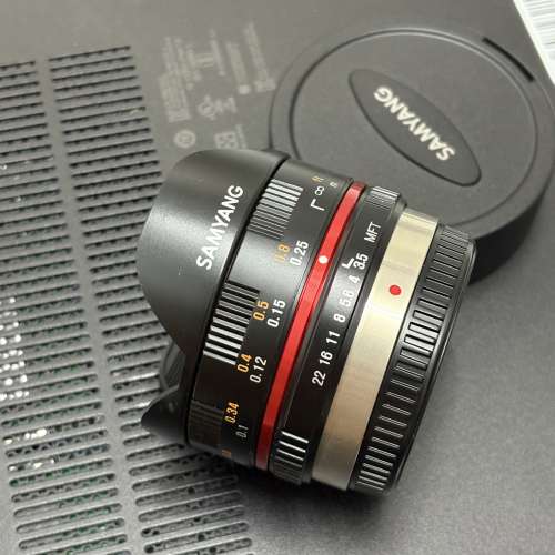Samyang 7.5mm F3.5 fish eye MFT m43