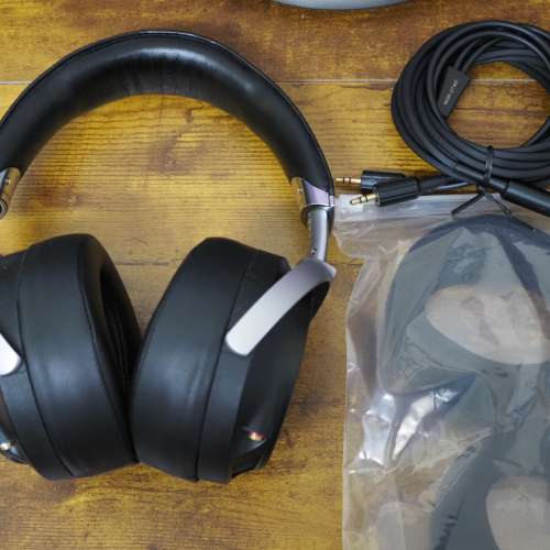 Sony MDR-Z7 耳機