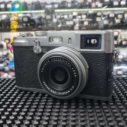 Fujifilm X100  配件齊全 功能正常