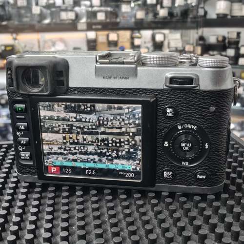 Fujifilm X100  配件齊全 功能正常