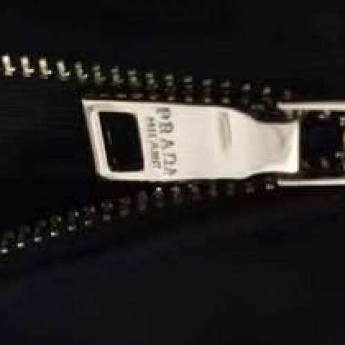 Prada 中古袋