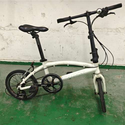 輕便正常 trinx  16寸全鋁架摺車，前後快拆