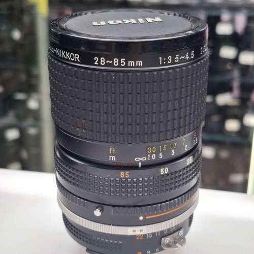 NIKON 28-85MM F3.5-4.5 AiS MOUNT   NIKON 70-210MM F4 SERIES E AiS MOUNT