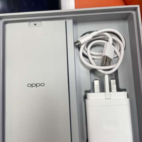 99%New OPPO Find N6 5G 16+512GB 銀色 香港行貨 有衛訊單 保養到2027年3月22日全套...
