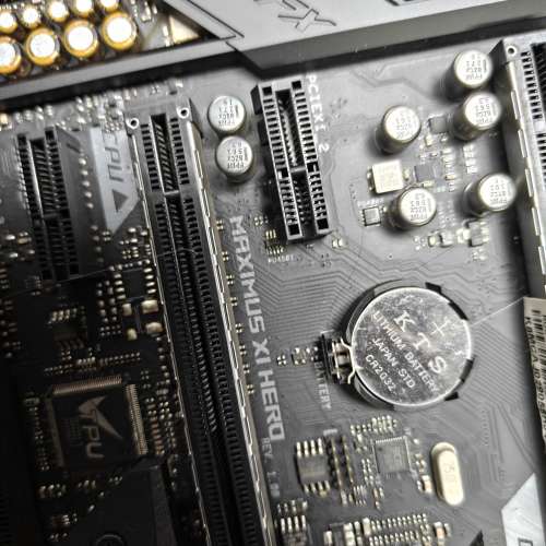 ASUS ROG Maximus XI Hero (Wi-Fi) Z390