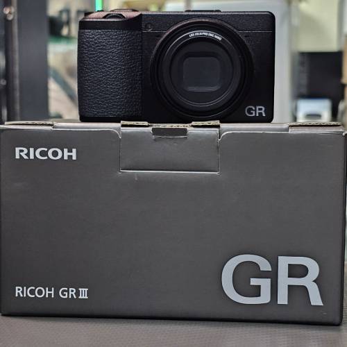 Ricoh GR3 GRiii not GR4 快門6xx