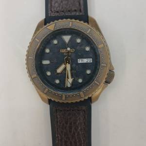 罕有全新Seiko 4R36-09A0 Bronze古銅色 Automatic 100meters Watch