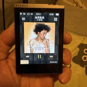 一代經典Cowon Plenue D （完美機身）淨機連皮套加ie80耳機