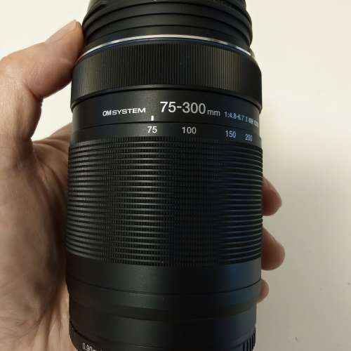 OM SYSTEM M. ZUIKO 75-300mm f/4.8-6.7 II 鏡頭