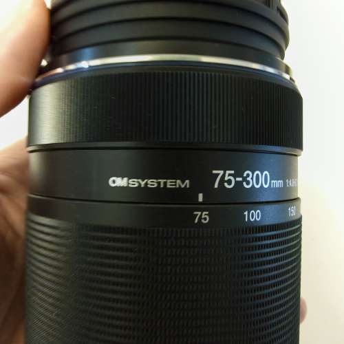 OM SYSTEM M. ZUIKO 75-300mm f/4.8-6.7 II 鏡頭