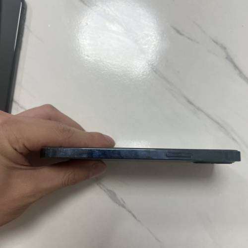 【代女友放售】iPhone 12 Pro 128GB 太平洋藍｜愛惜使用女生機、全機原裝無拆無修（...
