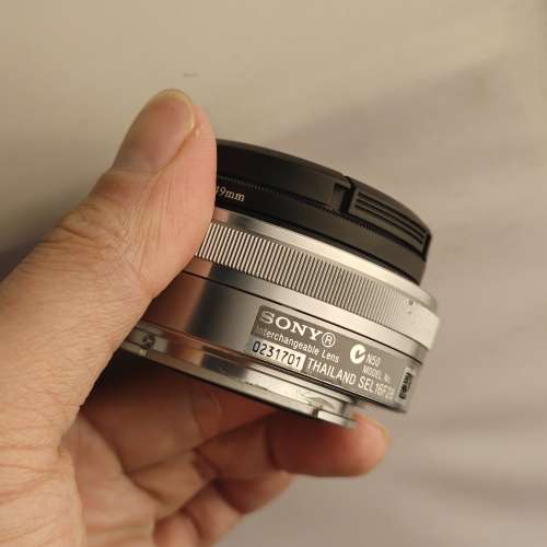 Sony E 16mm F2.8 餅鏡頭，*合sony a5600, nex系列