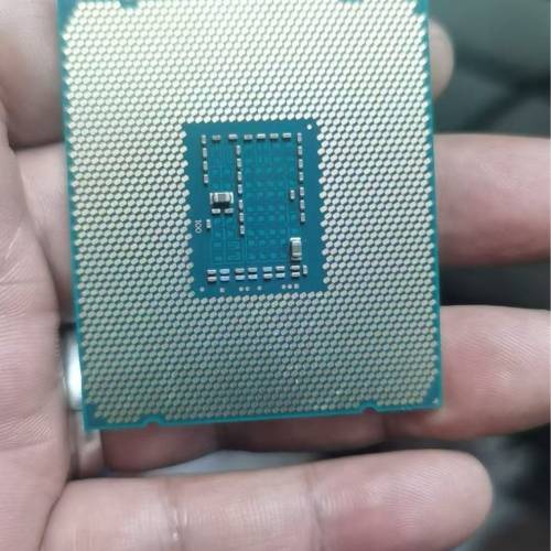 CPU（800個）