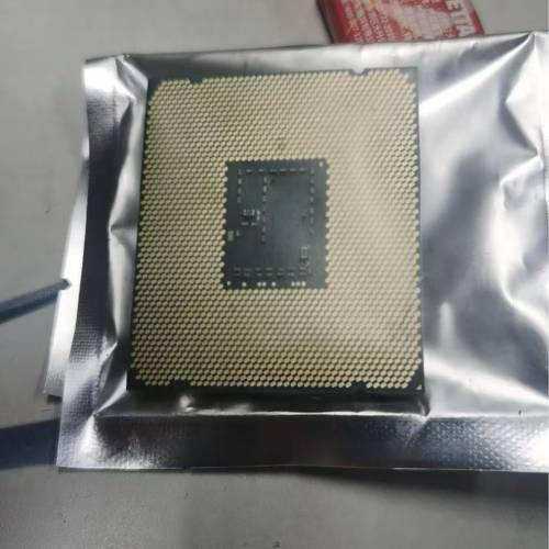 CPU（800個）
