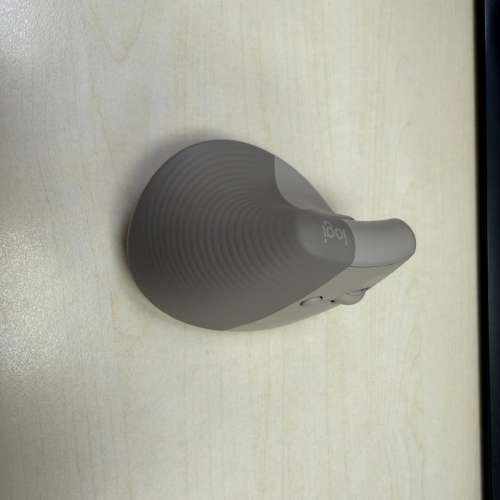 LOGITECH LIFT MOUSE