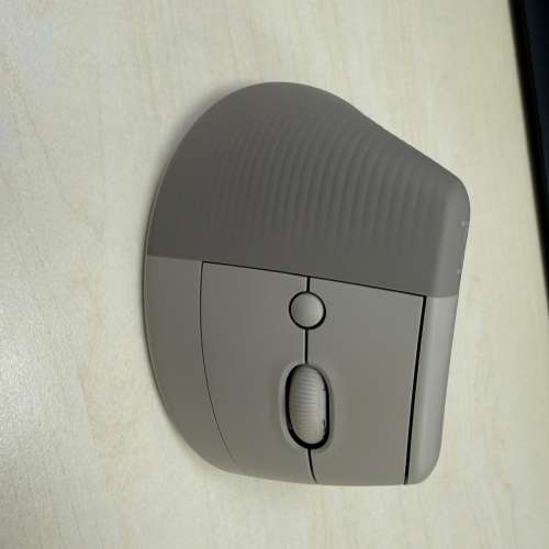 LOGITECH LIFT MOUSE