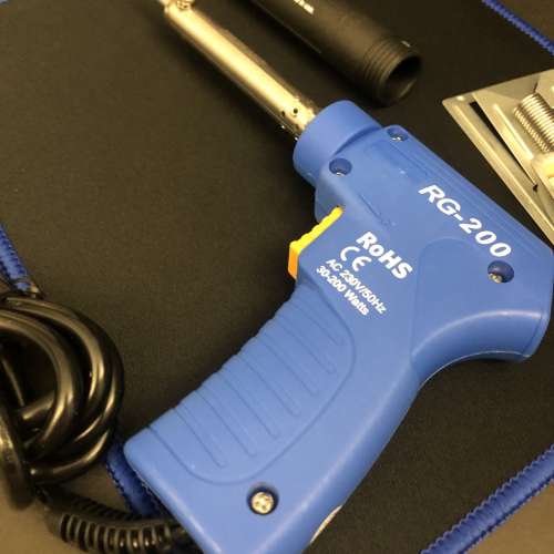 30W-200W Two-Stage Quick Heat Soldering Gun Pistol Type 220V (HK plug)