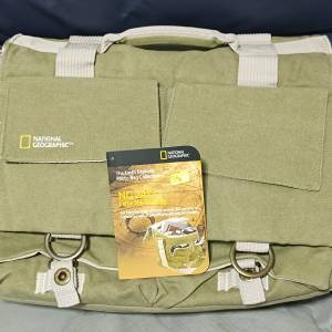 National Geographic NG 2477 Earth-Explorer 大型單肩袋