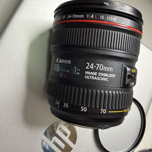 Canon EF 24-70 F4 連Hoya protector