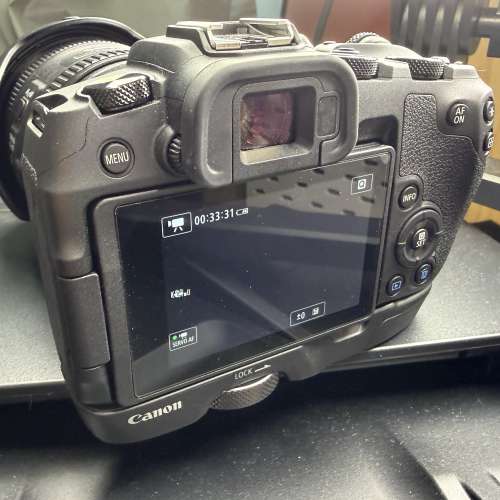 Canon RP BODY, 24-70 F4 EF, EF to R adapter, Grip, 50 F1.8 R