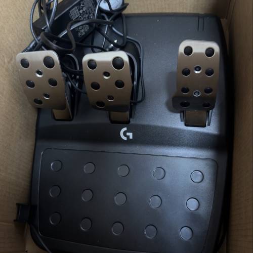 Logitech G923