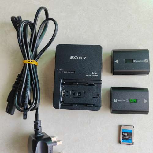Sony A7RV A7R5 連盒3電cfa 512G及讀卡器