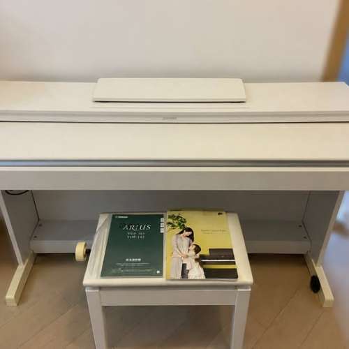 Yamaha Arius 白色電鋼琴 / Digital Piano|連琴凳及說明書日本銀座 Yamaha 總店購入