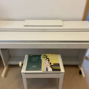 Yamaha Arius 白色電鋼琴 / Digital Piano|連琴凳及說明書日本銀座 Yamaha 總店購入