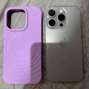 iPhone 15 Pro  256GB，港行雙卡，原色鈦金屬，電池健康度85，冇修冇拆，完美冇花，...