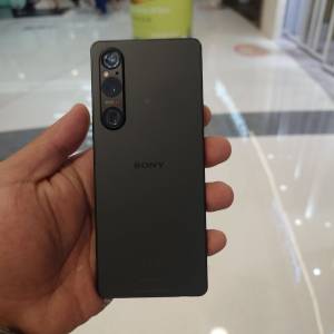 sony xperia 1 v