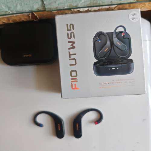 Fiio utws5 2025版 CM頭，行貨有單有保有盒，保用至12月, 正常使用痕迹