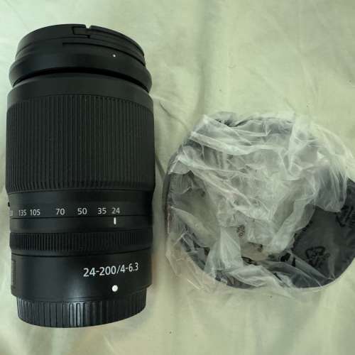 Nikon z 24-200 4-6.3