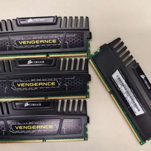 Corsair 8G x 4 = 32G DDR3 1600
